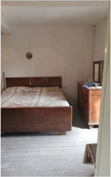 VENDESI CASA A 6 KM DA SESTOLA