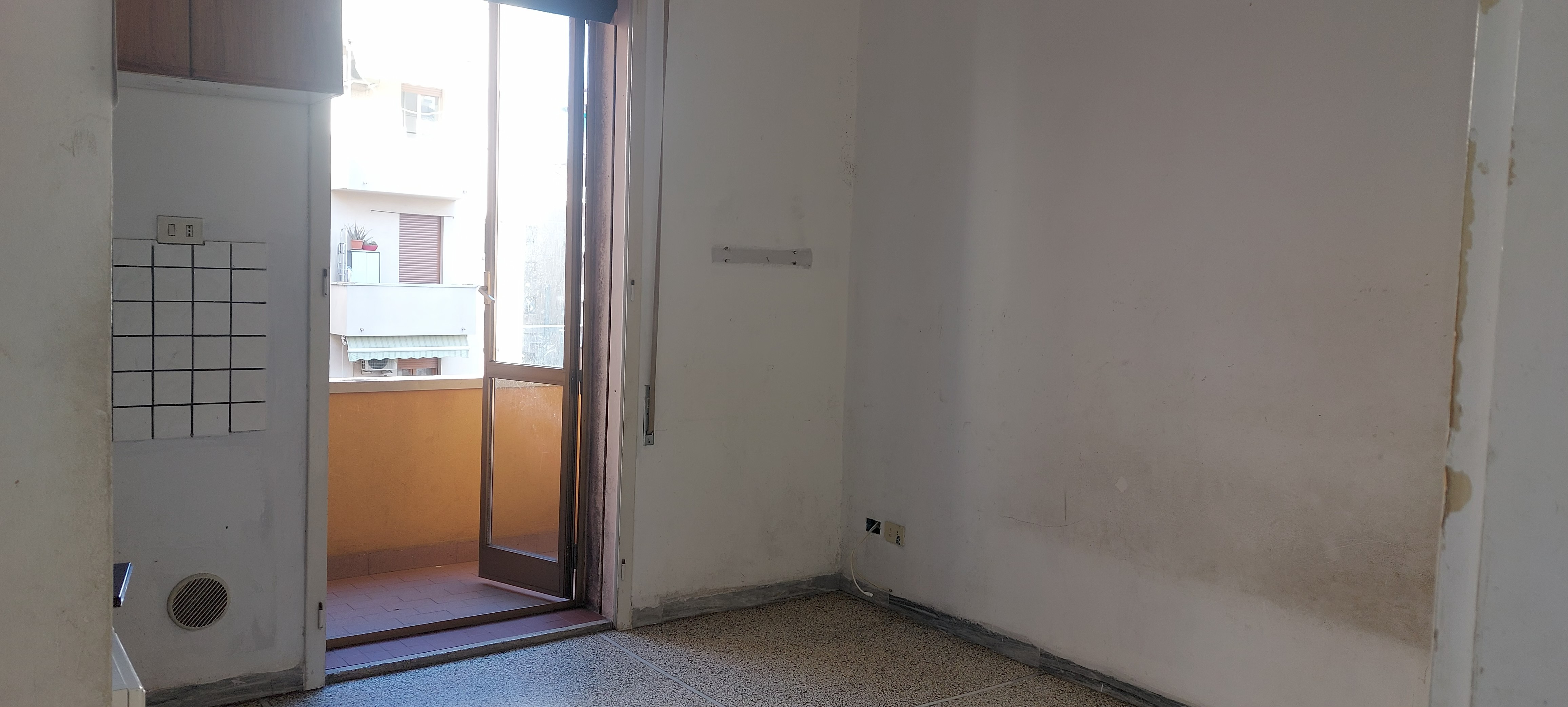 Bilocale in vendita in Via Galeotti 6